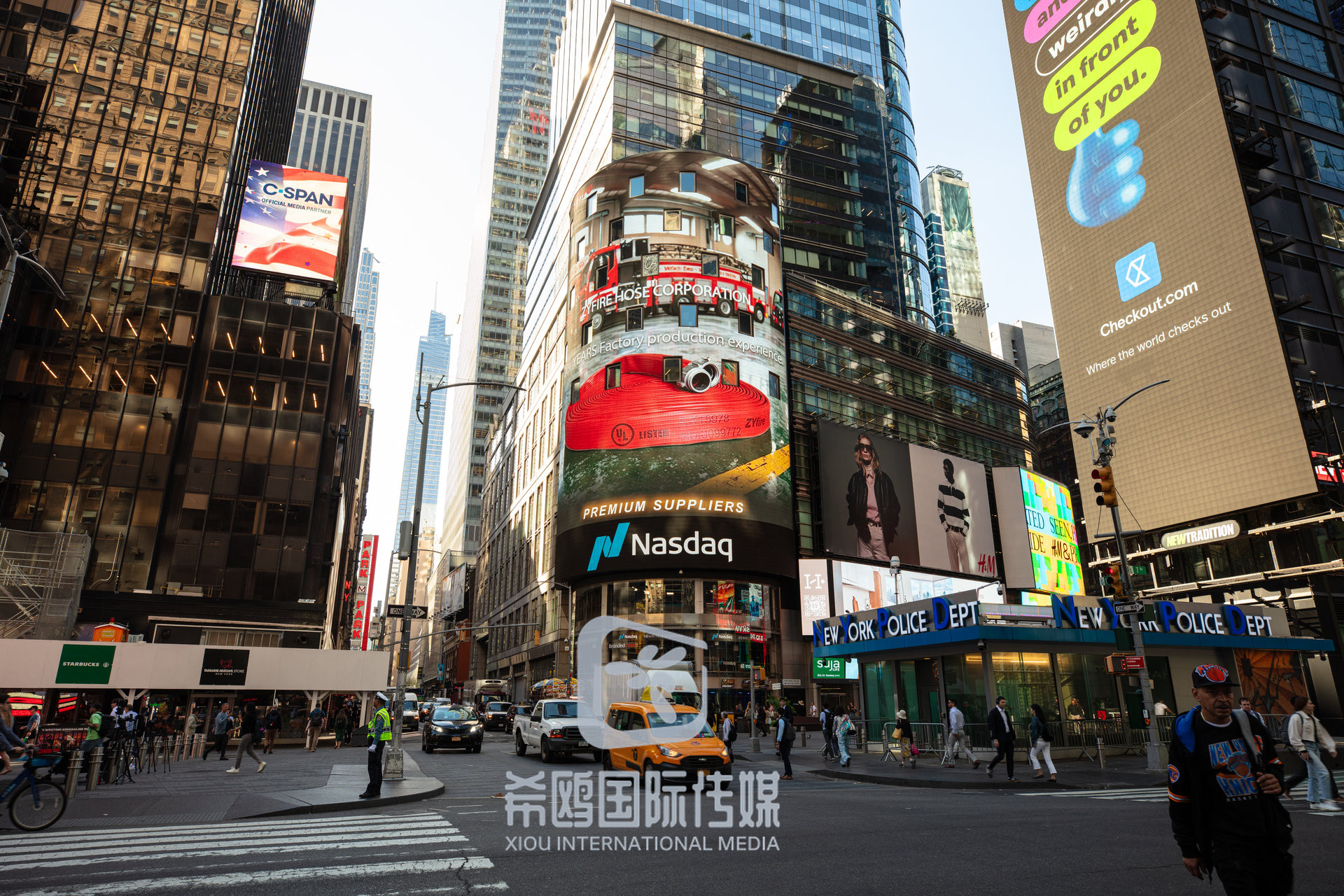 纳斯达克大屏客户案例 2026年06月03日 纽约时代广场大屏广告实拍