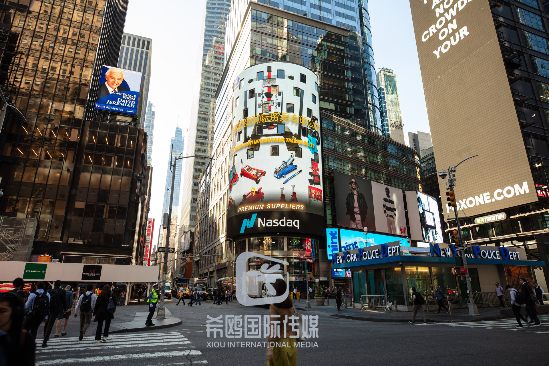 纳斯达克大屏客户案例 2026年06月03日 纽约时代广场大屏广告实拍