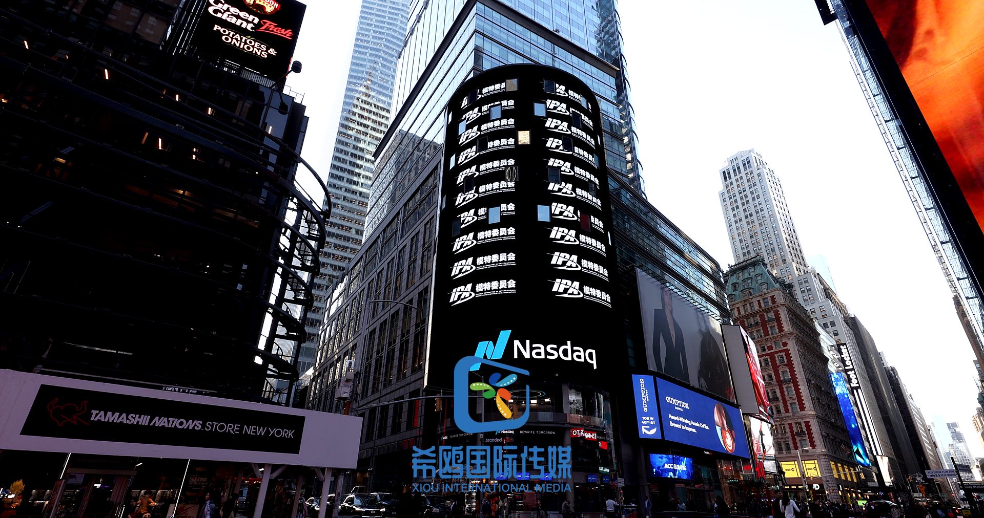 纳斯达克大屏客户案例 近期 纽约时代广场大屏广告实拍