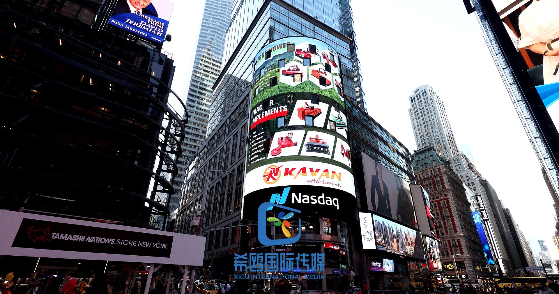 纳斯达克大屏客户案例 近期 纽约时代广场大屏广告实拍