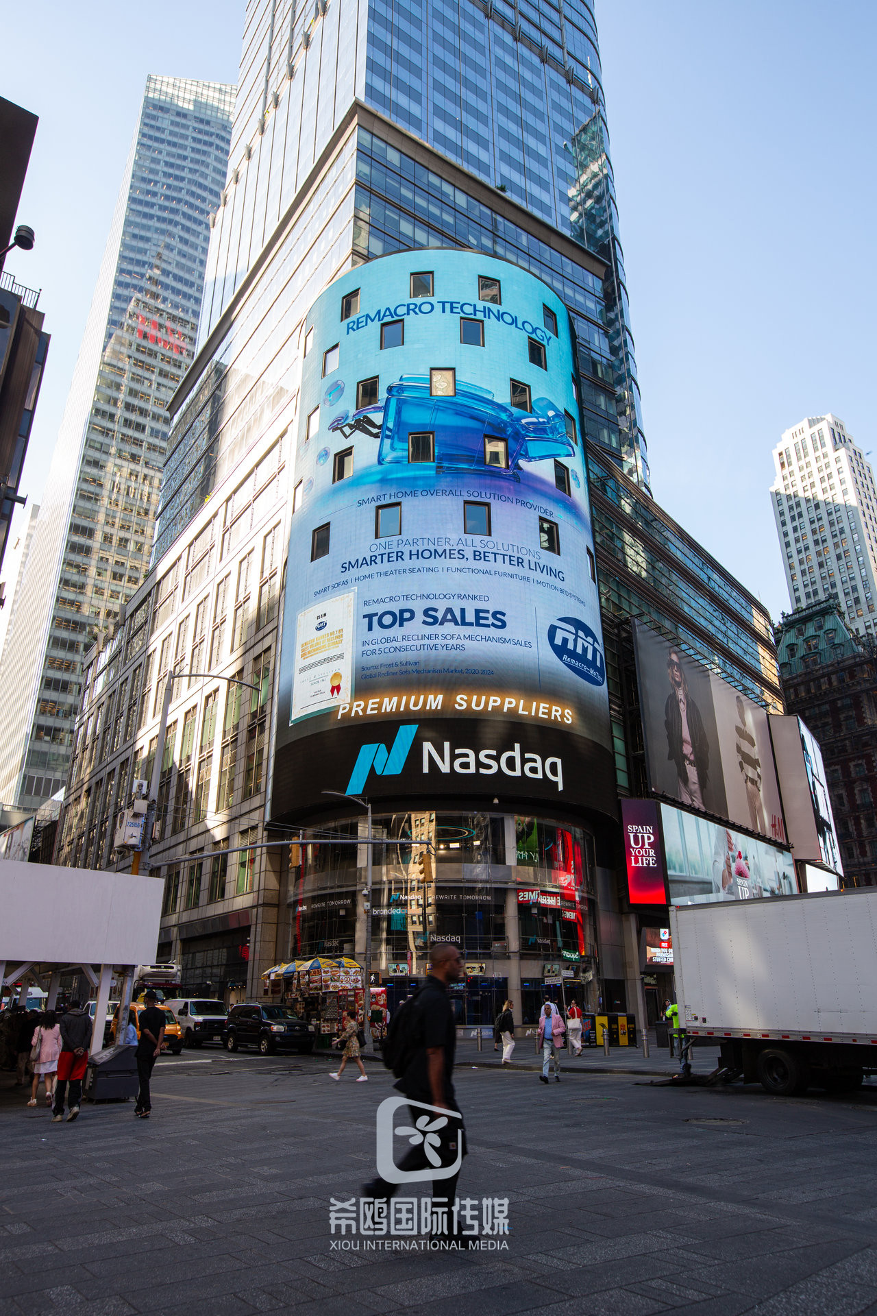 纳斯达克大屏客户案例 2026年06月03日 纽约时代广场大屏广告实拍